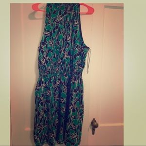 Beautiful and flattering summer dress